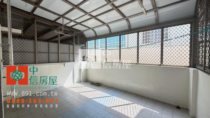 福樂國小車庫別墅房屋室內格局與周邊環境