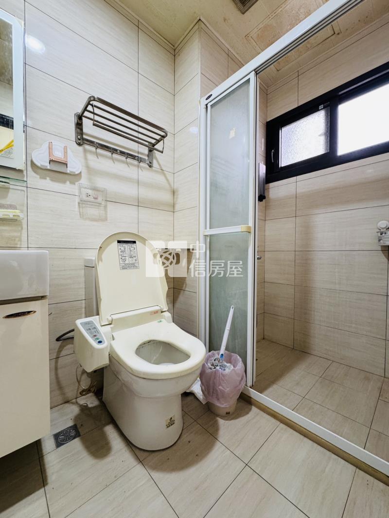 工業區超值電梯三房+2個機車位房屋室內格局與周邊環境