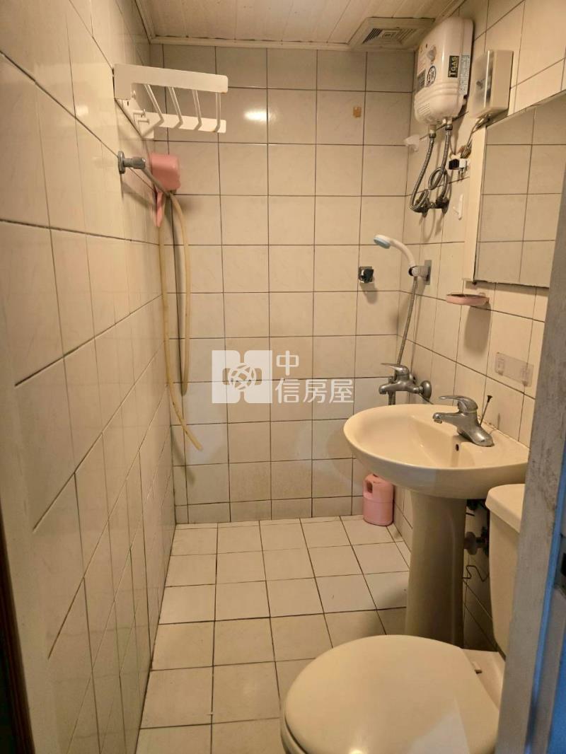 中區超低總價套房房屋室內格局與周邊環境