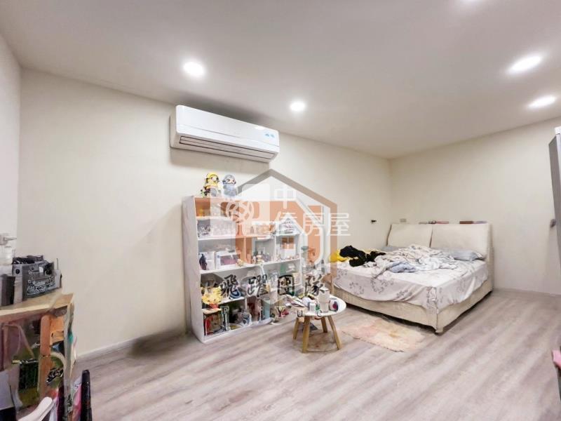 龍岡森林公園旁 漂亮 大地坪透天厝房屋室內格局與周邊環境