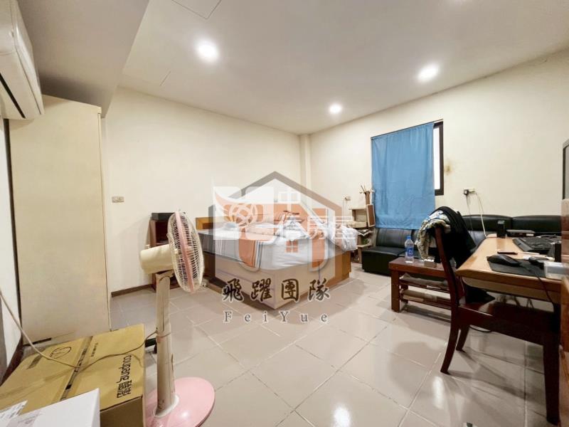 龍岡森林公園旁 漂亮 大地坪透天厝房屋室內格局與周邊環境