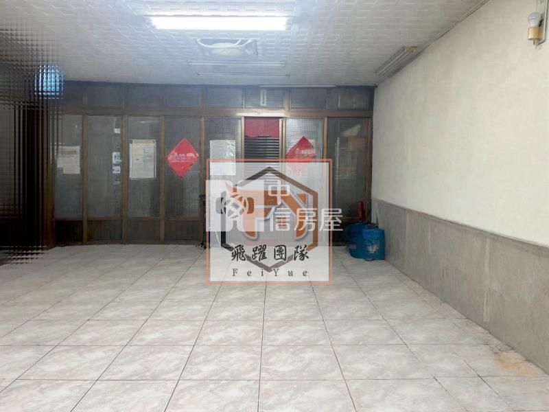 龍岡森林公園旁 漂亮 大地坪透天厝房屋室內格局與周邊環境