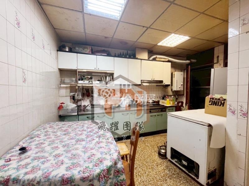 龍岡森林公園旁 漂亮 大地坪透天厝房屋室內格局與周邊環境