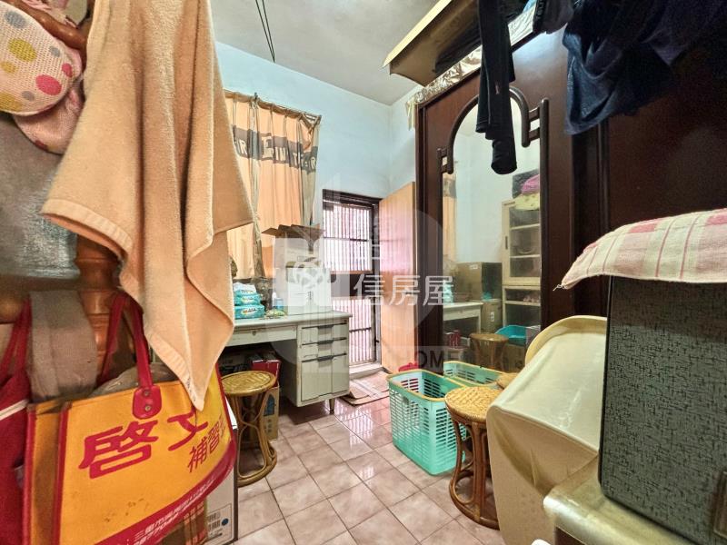 屏東房屋-屏中靜巷透天(邊間)房屋室內格局與周邊環境