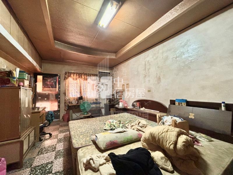 屏東房屋-屏中靜巷透天(邊間)房屋室內格局與周邊環境