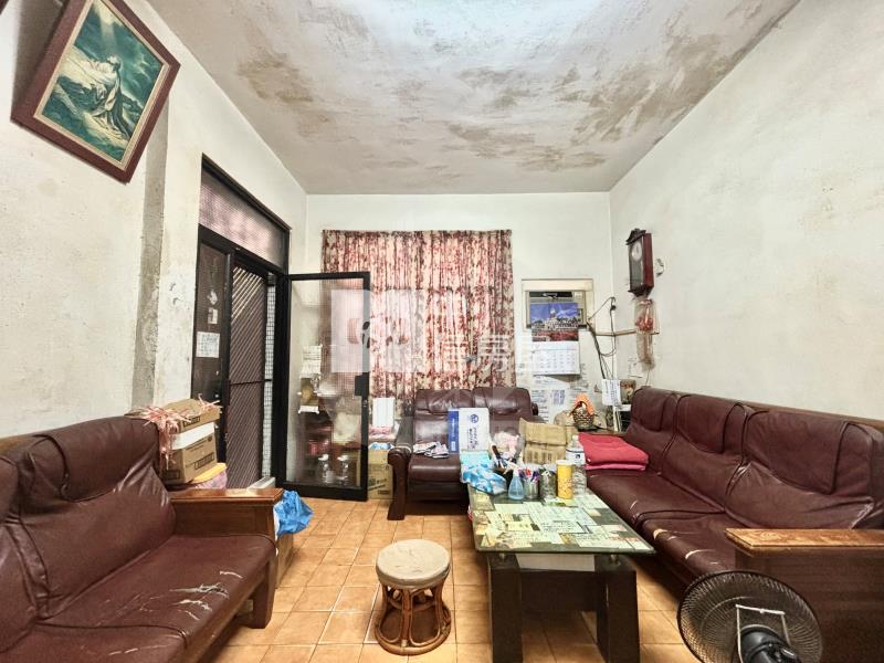 屏東房屋-屏中靜巷透天(邊間)房屋室內格局與周邊環境