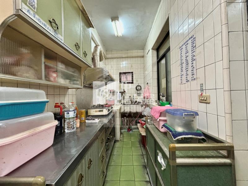 屏東房屋-屏中靜巷透天(邊間)房屋室內格局與周邊環境