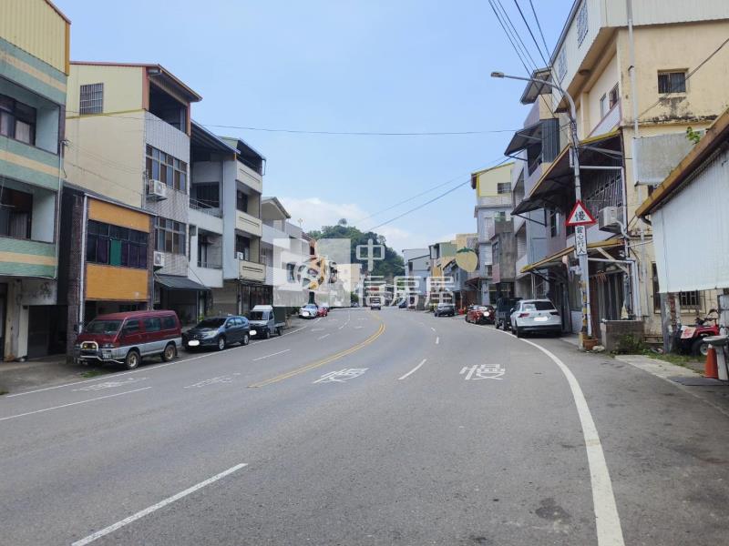 d-55苗栗透店房屋室內格局與周邊環境