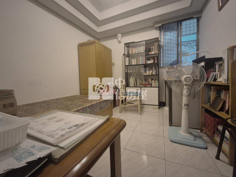 萬福金象採光三房平移車寓房屋室內格局與周邊環境