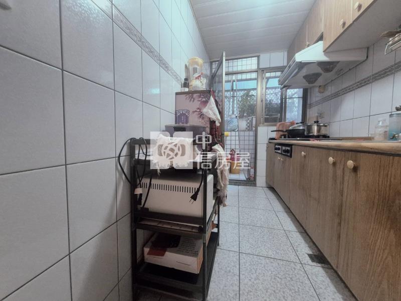 萬福金象採光三房平移車寓房屋室內格局與周邊環境