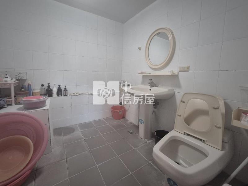 萬福金象採光三房平移車寓房屋室內格局與周邊環境