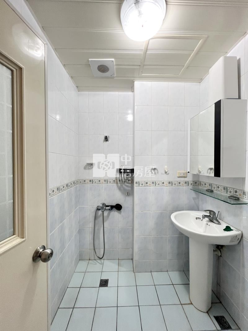 專委中原柏德CITY美套房房屋室內格局與周邊環境