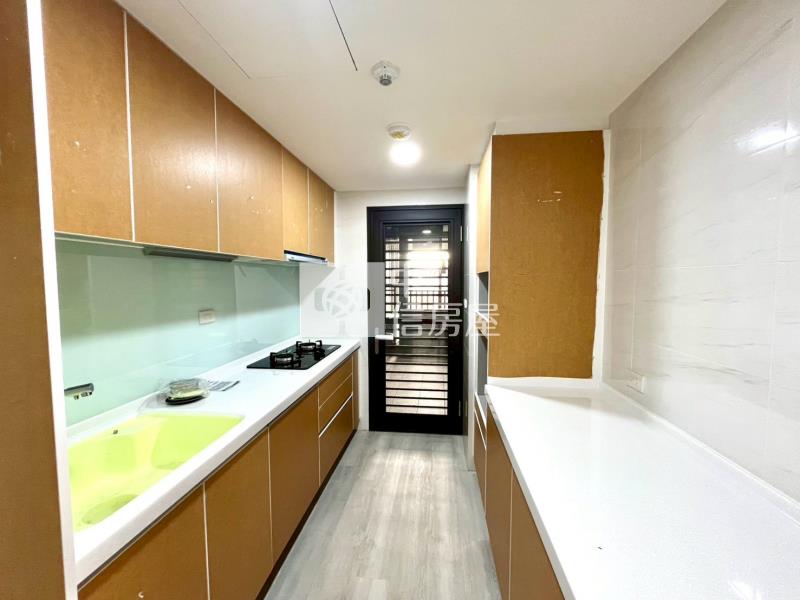 櫻花知殷大四房雙平車房屋室內格局與周邊環境