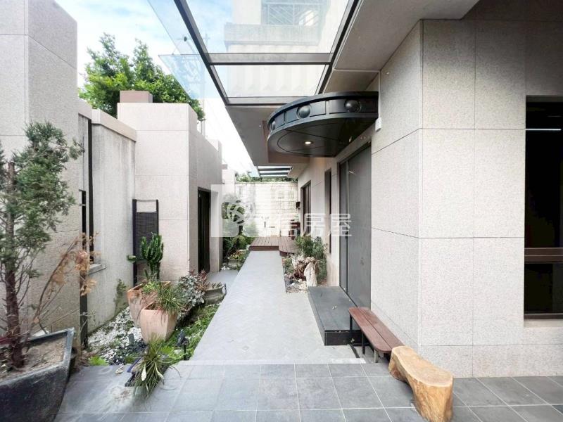 新光田特區|角間豪宅|獨棟電梯別墅房屋室內格局與周邊環境