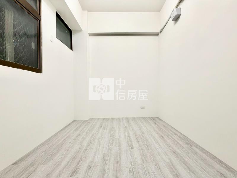 水湳商圈活巷黃金店面房屋室內格局與周邊環境