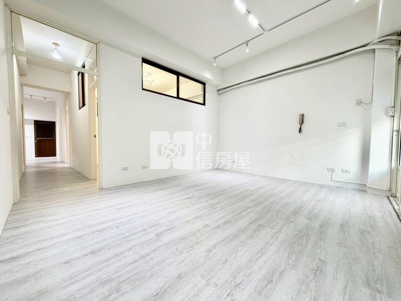 水湳商圈活巷黃金店面房屋室內格局與周邊環境