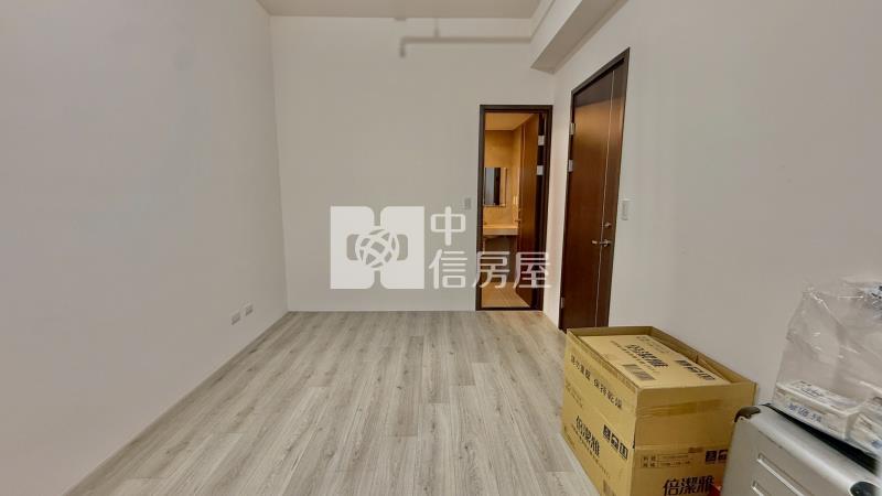 登陽春賞次頂樓兩房兩衛平車房屋室內格局與周邊環境