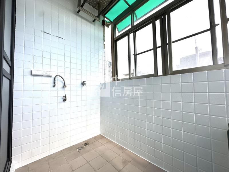 安平國中全新整理套房房屋室內格局與周邊環境