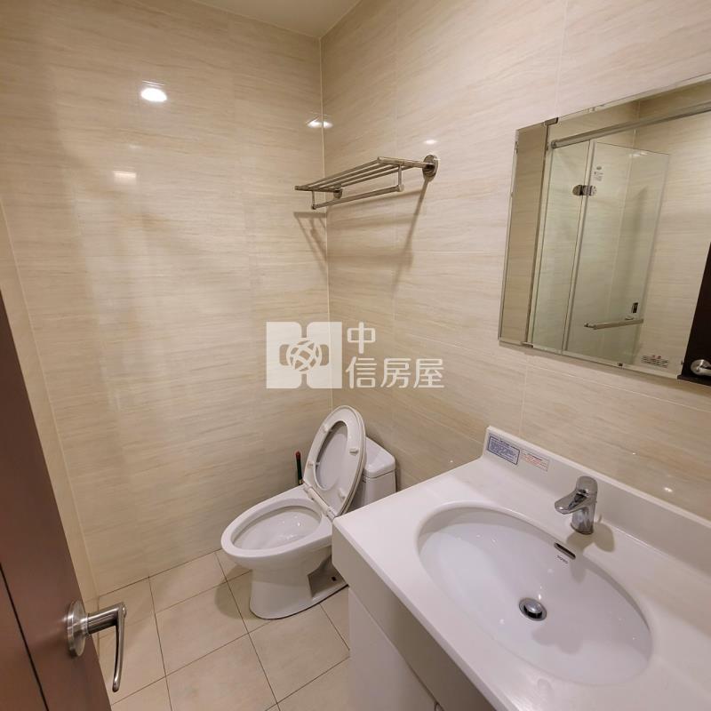 專簽微笑城市3房雙衛浴美廈房屋室內格局與周邊環境