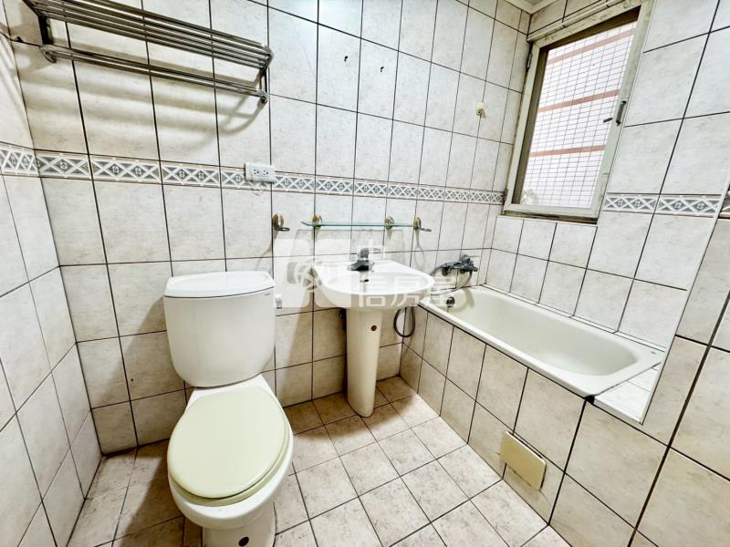 寬寬的家二期庭園戶四房平車房屋室內格局與周邊環境