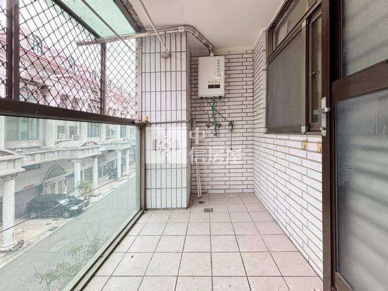 台中巨蛋旁中清麗景美三房房屋室內格局與周邊環境