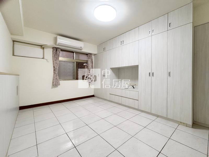 台中巨蛋旁中清麗景美三房房屋室內格局與周邊環境