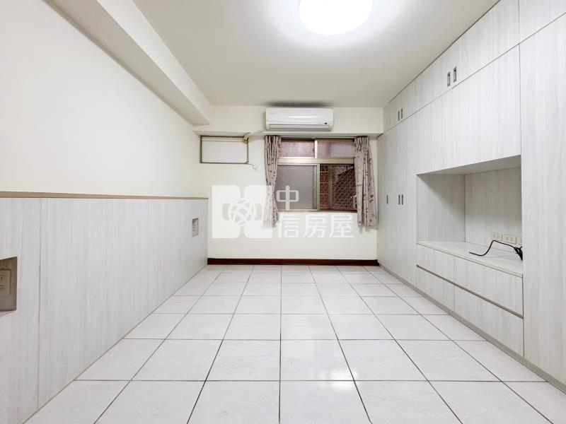 台中巨蛋旁中清麗景美三房房屋室內格局與周邊環境