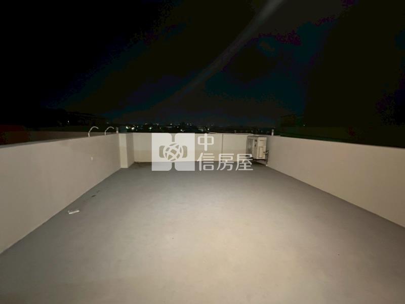 鹿港鹿和路大地坪面公園可停雙車房屋室內格局與周邊環境