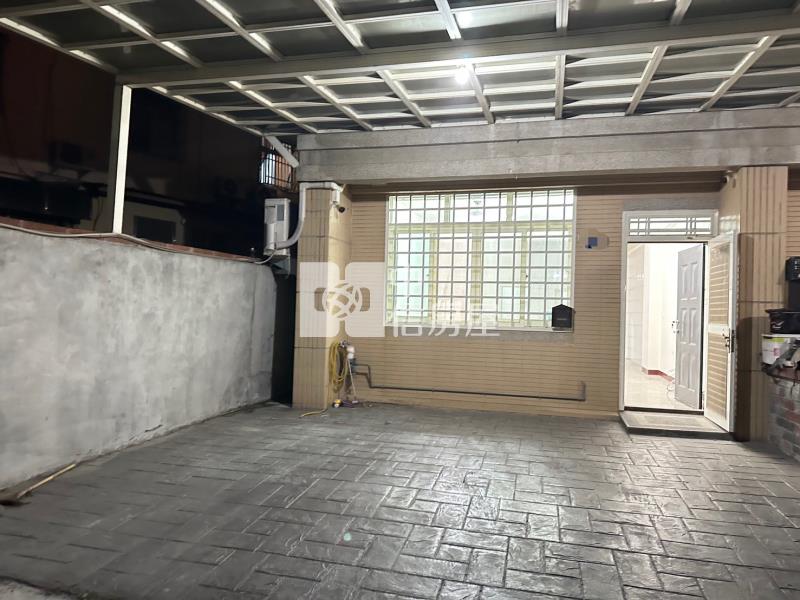 鹿港鹿和路大地坪面公園可停雙車房屋室內格局與周邊環境