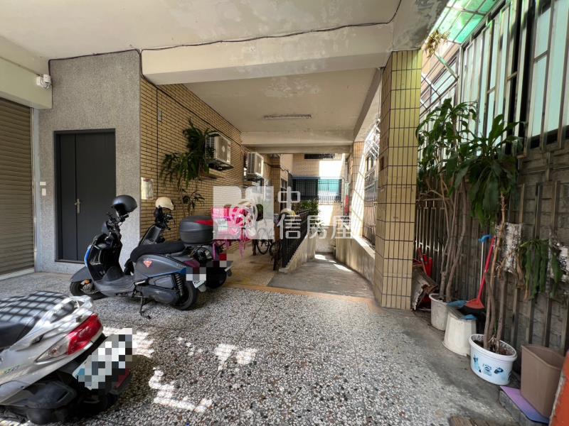 何厝國小旁大三房公寓房屋室內格局與周邊環境