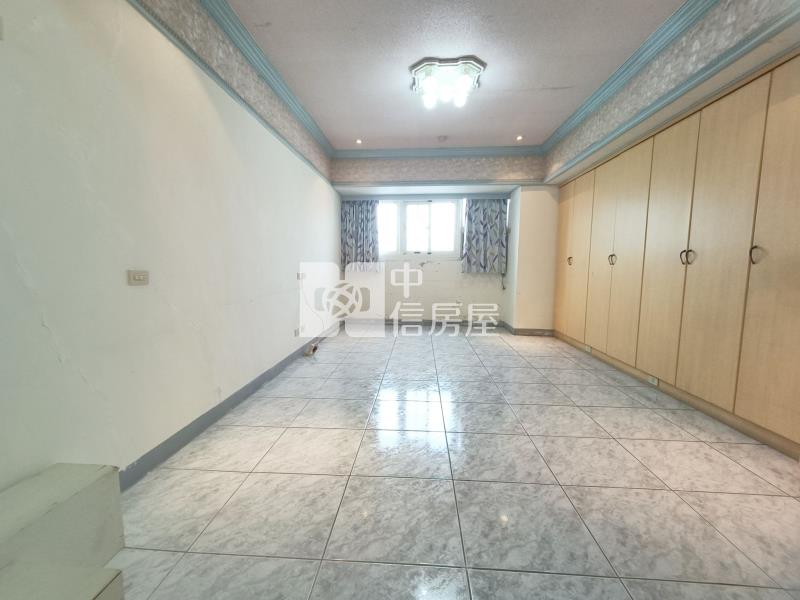 近捷運A22中壢夜市大坪數6房+車位房屋室內格局與周邊環境