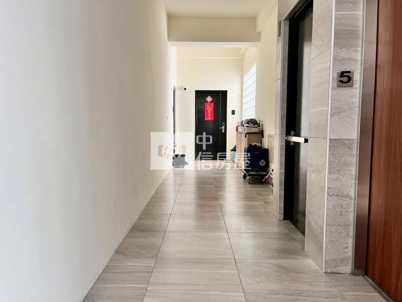 水景雅筑視野戶兩房車位(專任)房屋室內格局與周邊環境