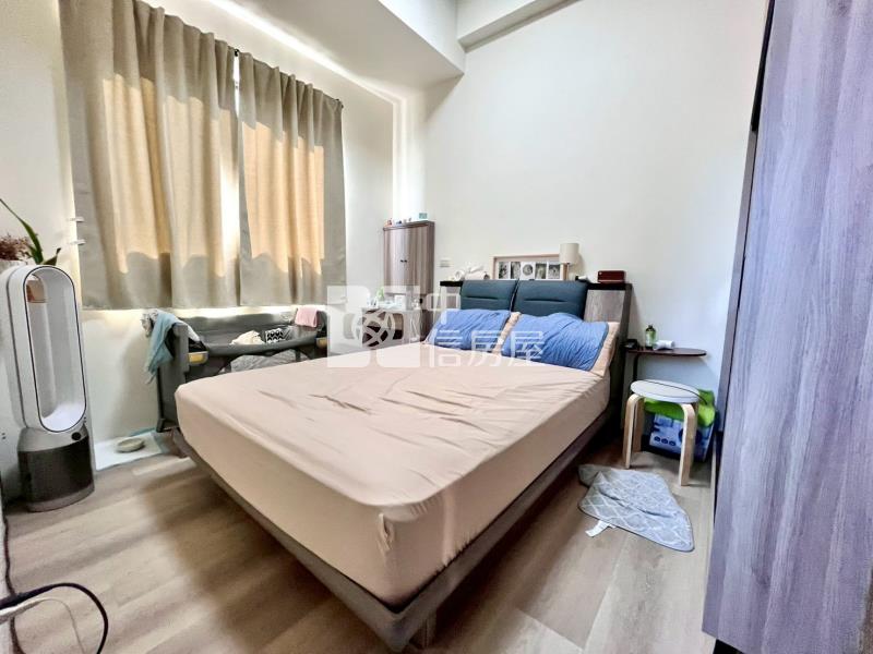 水景雅筑視野戶兩房車位(專任)房屋室內格局與周邊環境