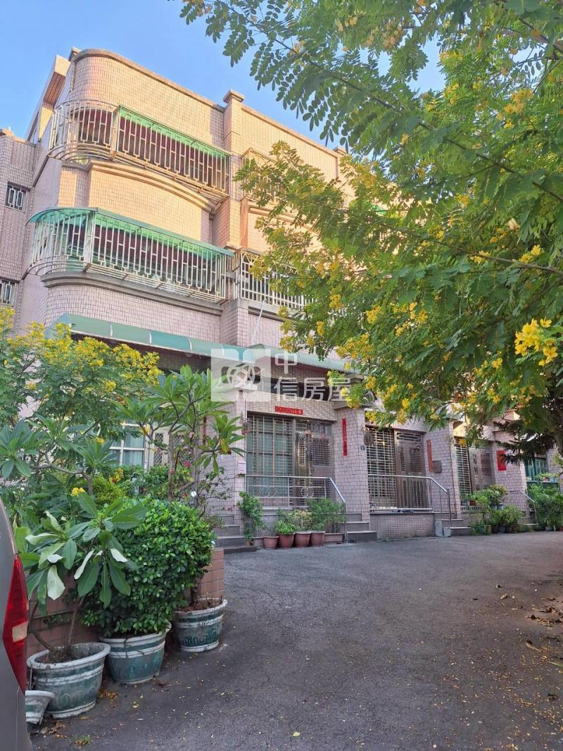 街尾美屋透天房屋室內格局與周邊環境