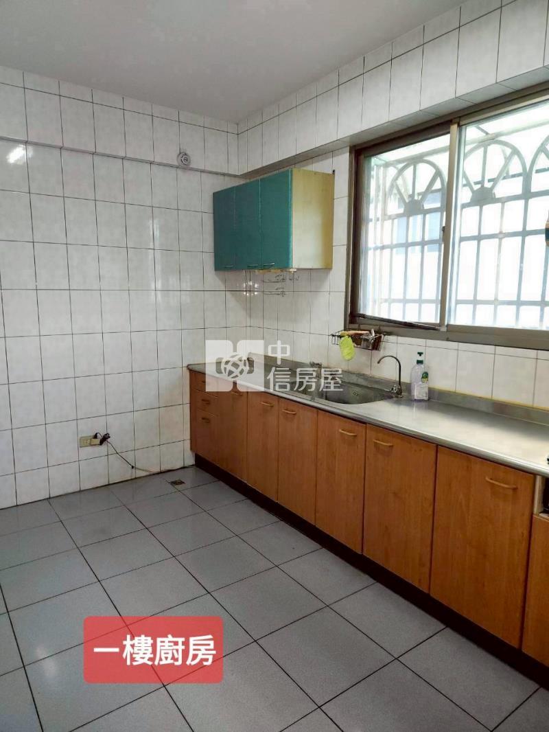 街尾美屋透天房屋室內格局與周邊環境