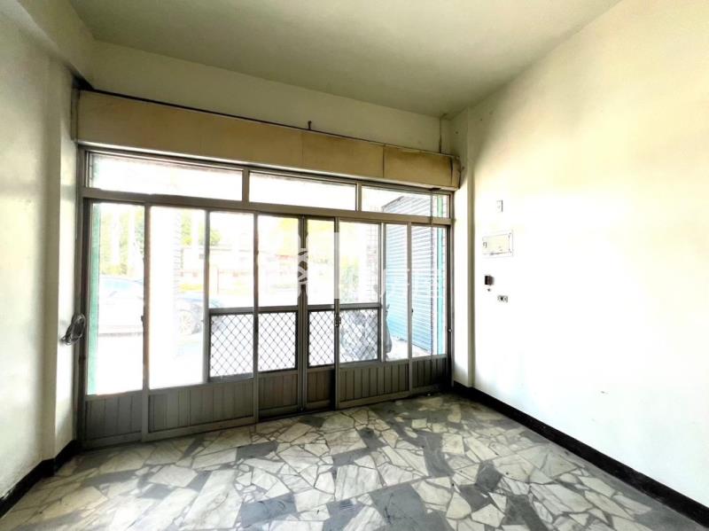 土庫國中邊間店面房屋室內格局與周邊環境