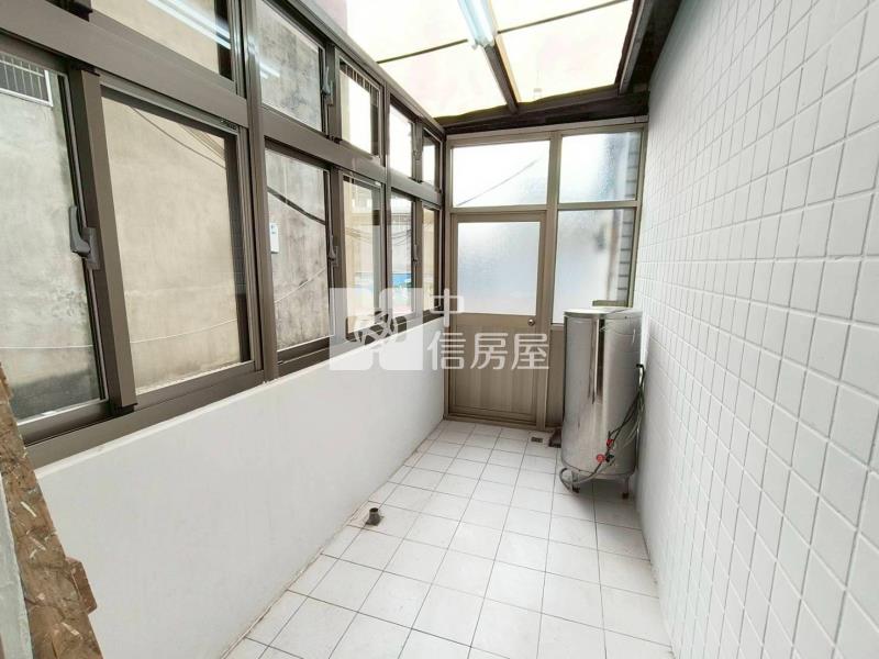 中路巨星世家3房車房屋室內格局與周邊環境