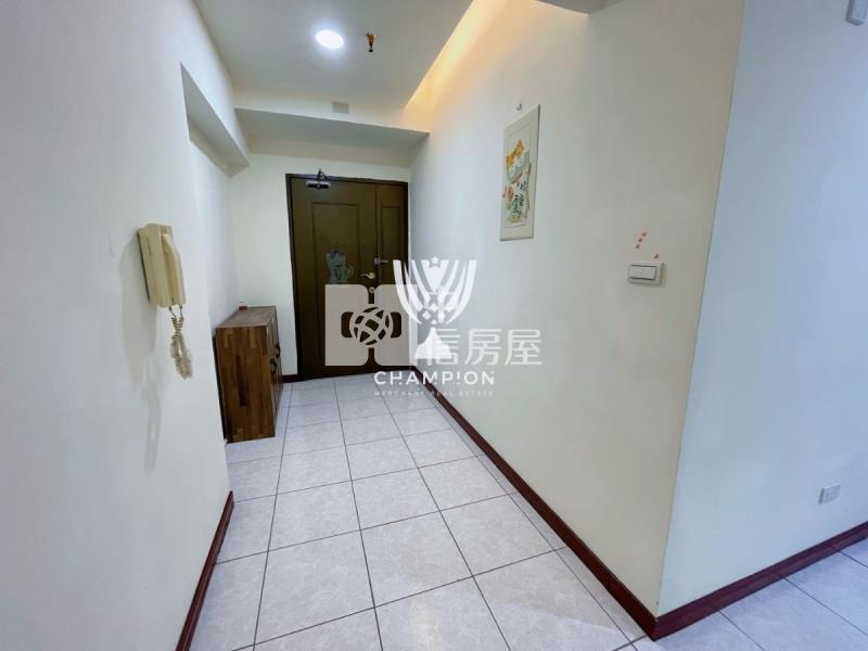 【冠軍】巴賽前區優質三房房屋室內格局與周邊環境