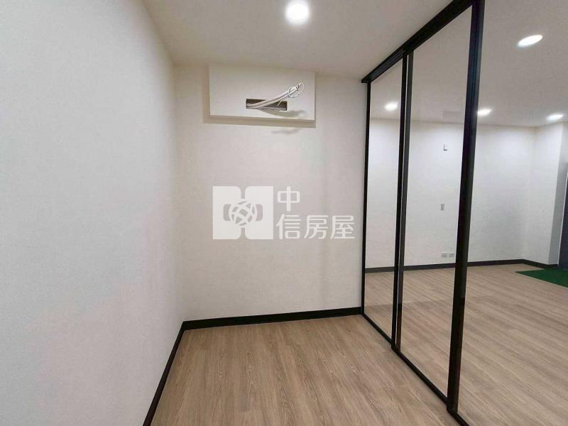 桃園巨星世家一樓三房車房屋室內格局與周邊環境