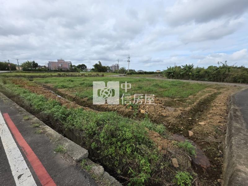 中壢區近青埔A19站三面臨路美農地房屋室內格局與周邊環境