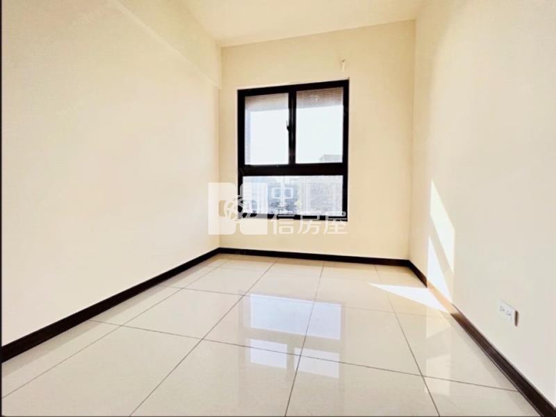 勝麗方程市3房平車視野戶房屋室內格局與周邊環境