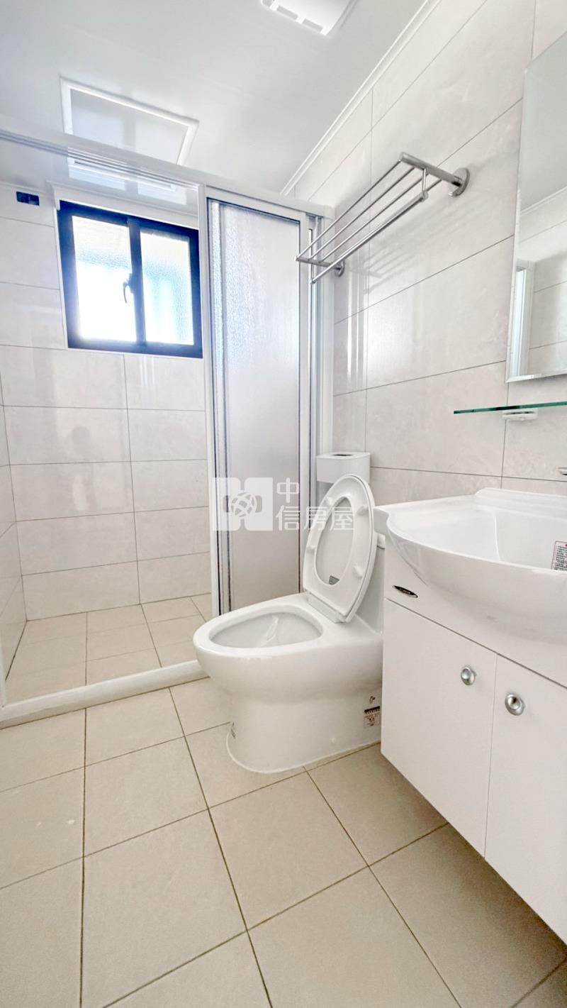 樹孝商圈雙車電梯別墅房屋室內格局與周邊環境