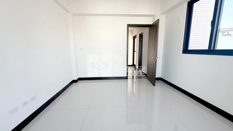 樹孝商圈雙車電梯別墅房屋室內格局與周邊環境