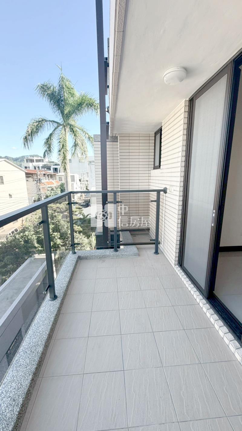 樹孝商圈雙車電梯別墅房屋室內格局與周邊環境