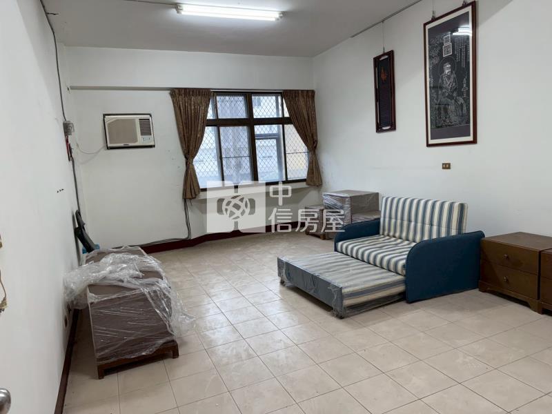 安南區長和路四段店住房屋室內格局與周邊環境