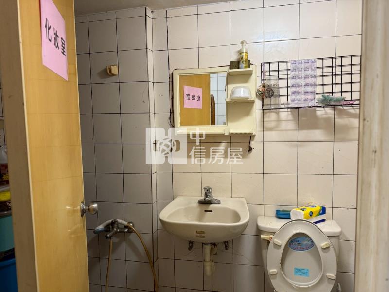 安南區長和路四段店住房屋室內格局與周邊環境