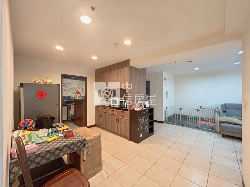 【安家】自立國宅四房車位房屋室內格局與周邊環境