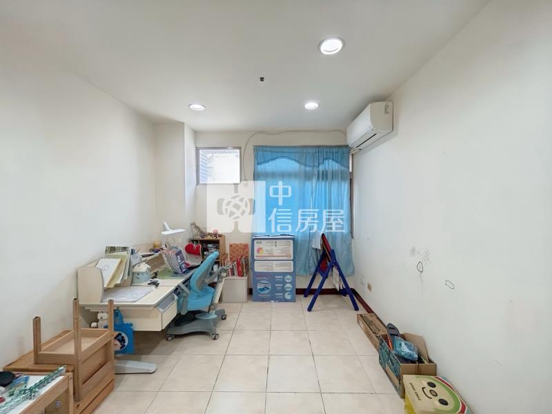 【安家】自立國宅四房車位房屋室內格局與周邊環境