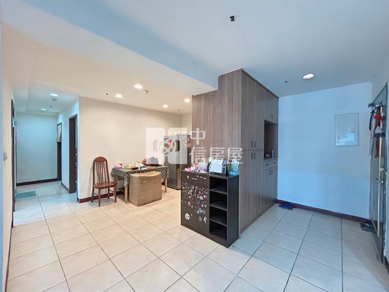 【安家】自立國宅四房車位房屋室內格局與周邊環境