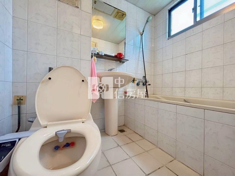 【安家】自立國宅四房車位房屋室內格局與周邊環境